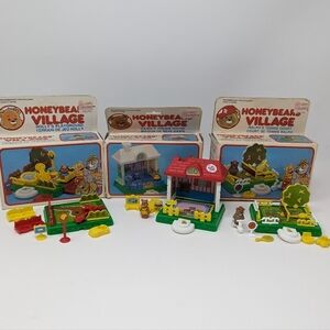 Honeybears' Village Vintage Playsets Ralph Holly Dawn Tennis House Playground